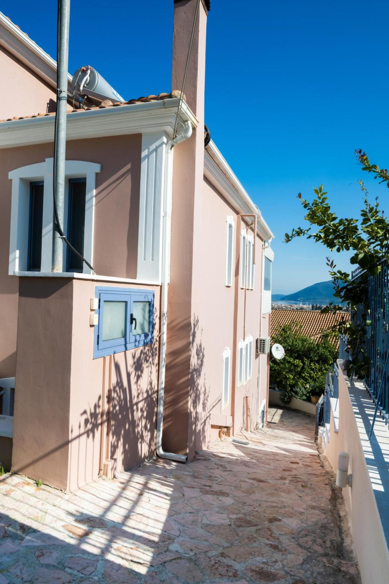 A L' Aise Studios Apolpaina Exterior foto